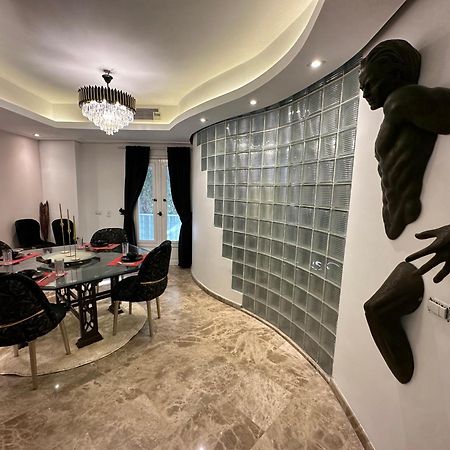 Modern 1-Bedroom Apartment In Zamalek Visits Allowed Cairo Exterior photo
