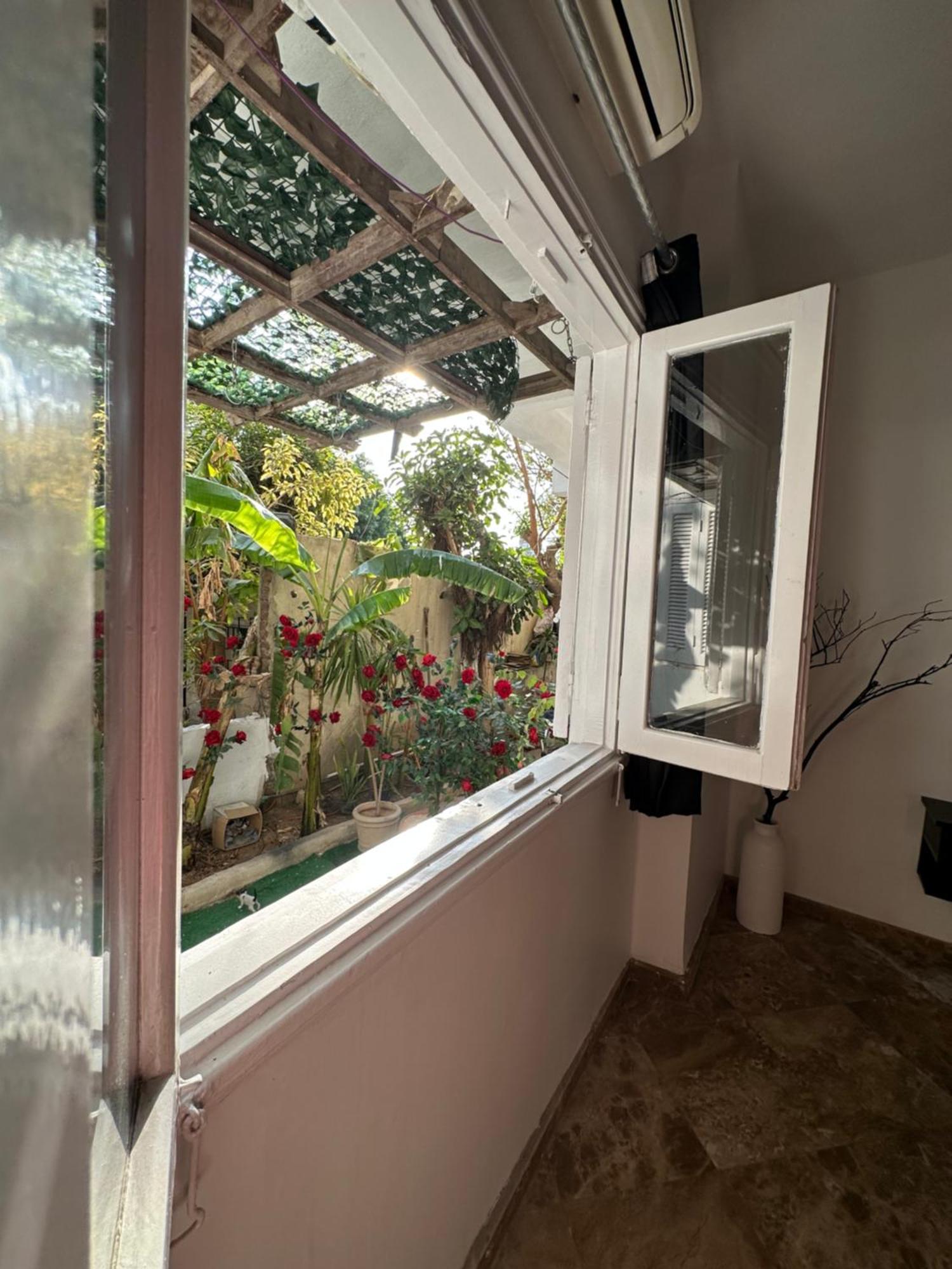 Modern 1-Bedroom Apartment In Zamalek Visits Allowed Cairo Exterior photo