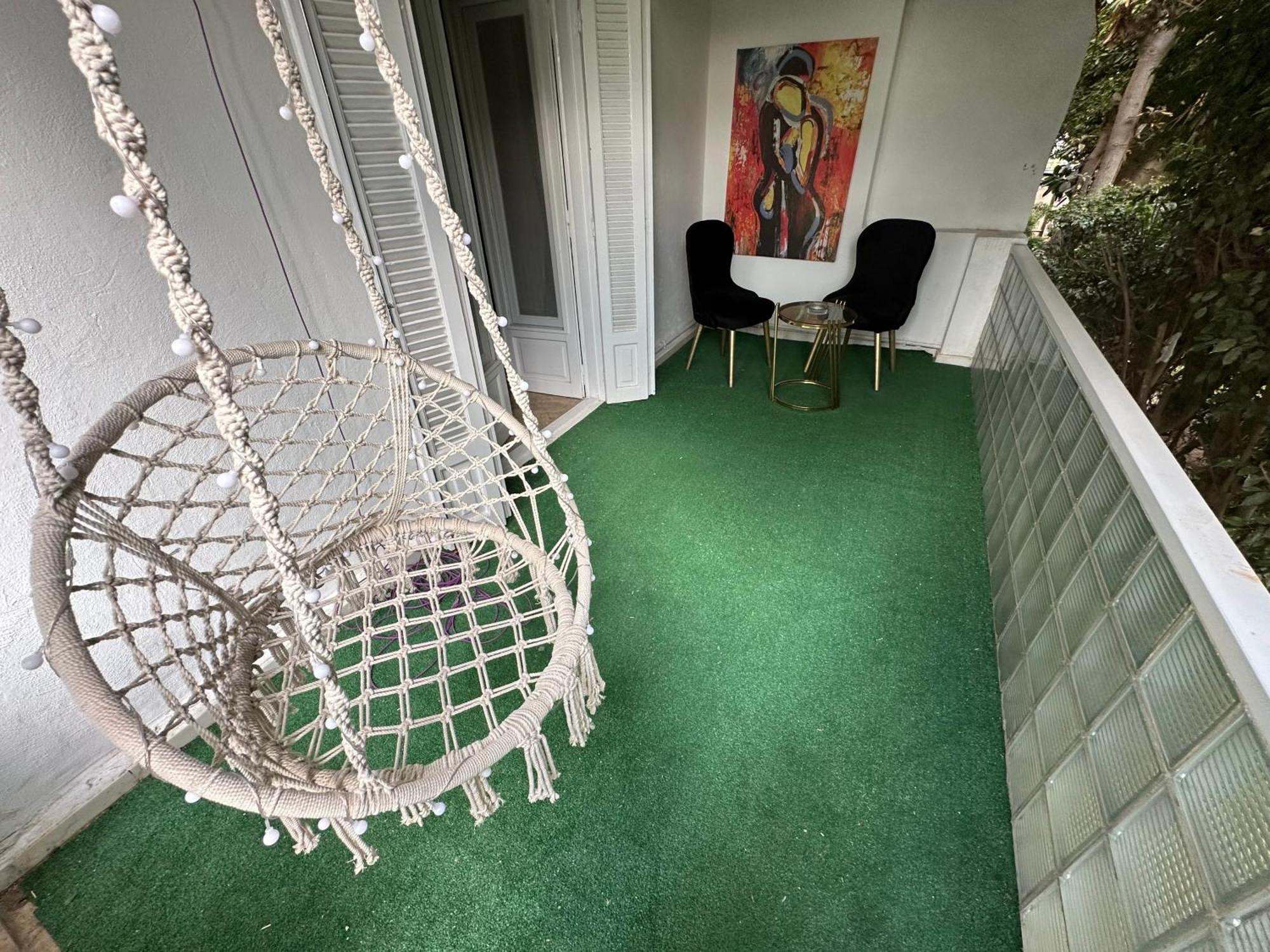 Modern 1-Bedroom Apartment In Zamalek Visits Allowed Cairo Exterior photo